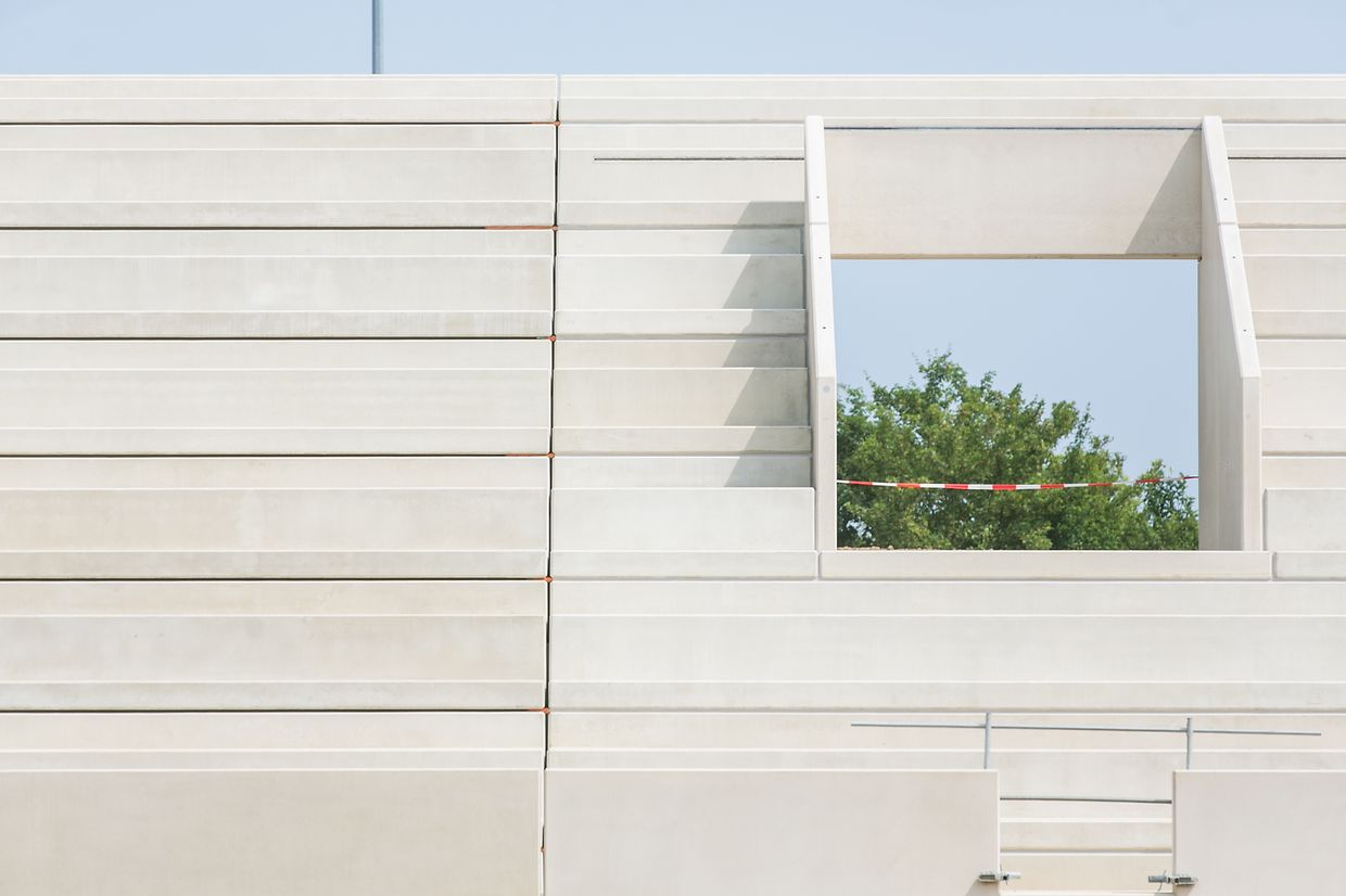 Der grösste Teil der Tribünen sind bereits fertiggestellt.