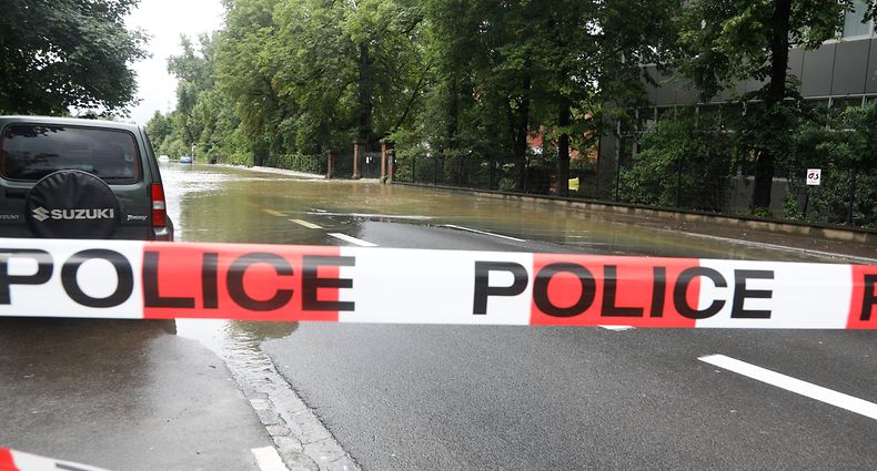 Lokales, Lycée Emile Metz, Autorisation für Fotos von Innen, Wasser, Regen, Hochwasser, Überschwemmung, Foto: Luxemburger Wort/Anouk Antony