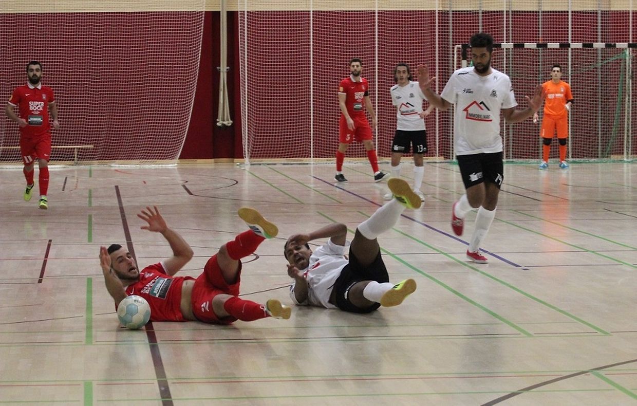 Uma vitória sem 'espinhas' da ALSS / FC Münsbach no terreno do campeão em título