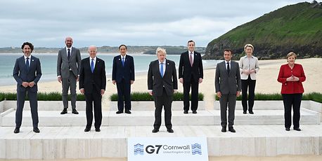 Le G7 promet «plus d'un milliard de doses» de vaccins - Vimarsana News