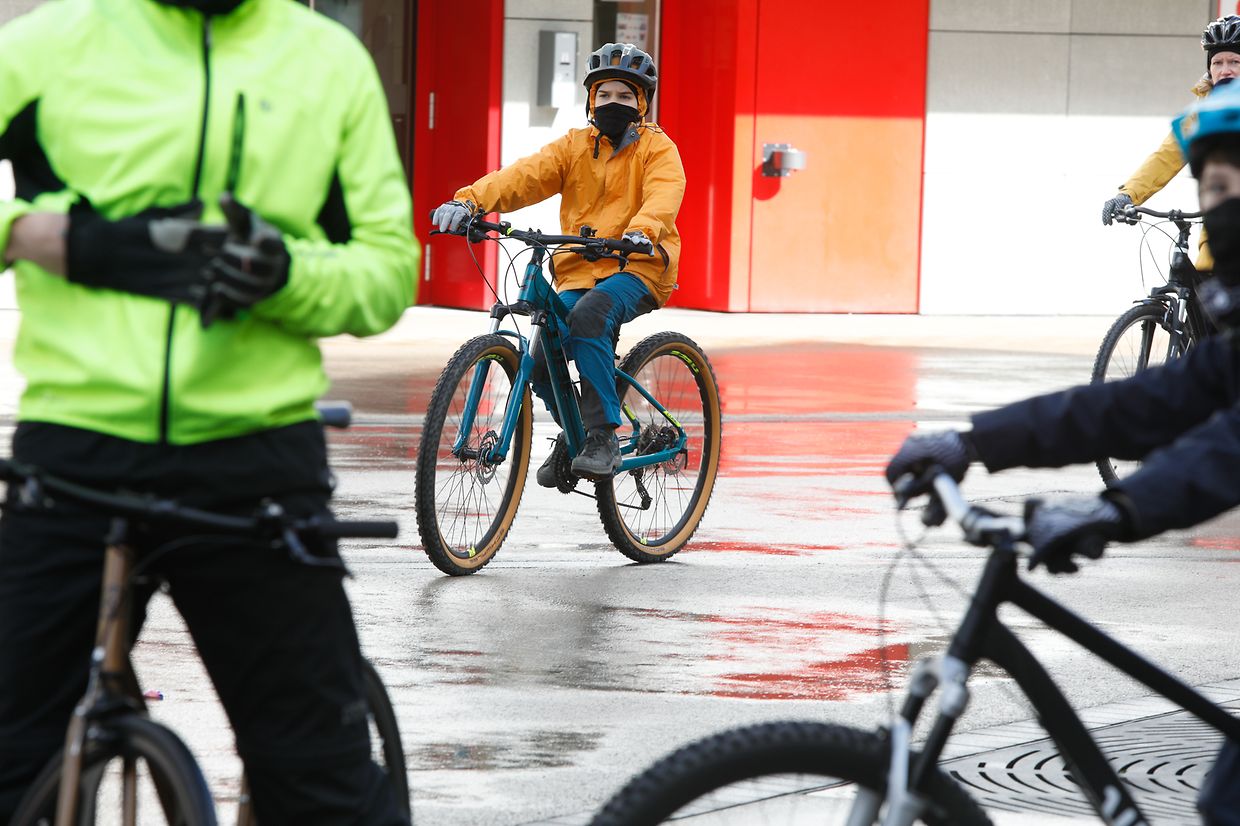 Die Fahrradfahrer demonstrierten am Samstag in Düdelingen für mehr sanfte Mobilität im öffentlichen Raum.