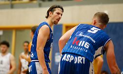 Pit Biever (Basket Esch - 10) / Basketball LBBL Herren Luxemburg, Saison 2021-2022, 3. Spieltag / 03.10.2021 / BBC Arantia Larochette - Basket Esch / Hall Sportif Centre Filano / Foto: Yann Hellers