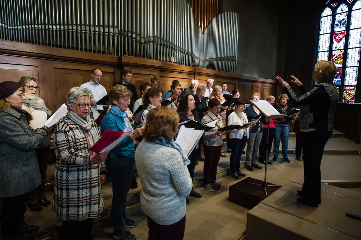 Messe für die neuen Pfarreien “Mamerdall Saint-Christophe“ + “ Bartreng–Stroossen Saint-Jean XXIII“.