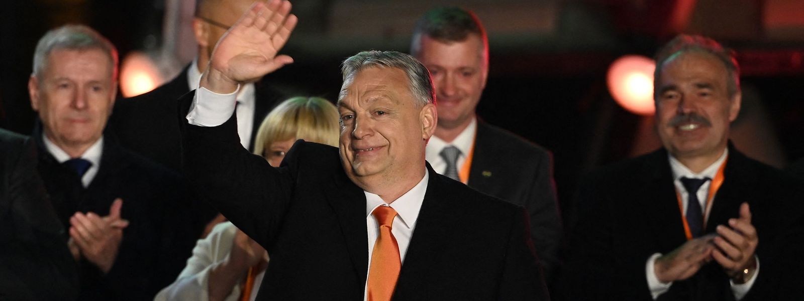 Viktor Orbán, ao leme do governo húngaro há 12 anos, conseguiu a releeição no domingo