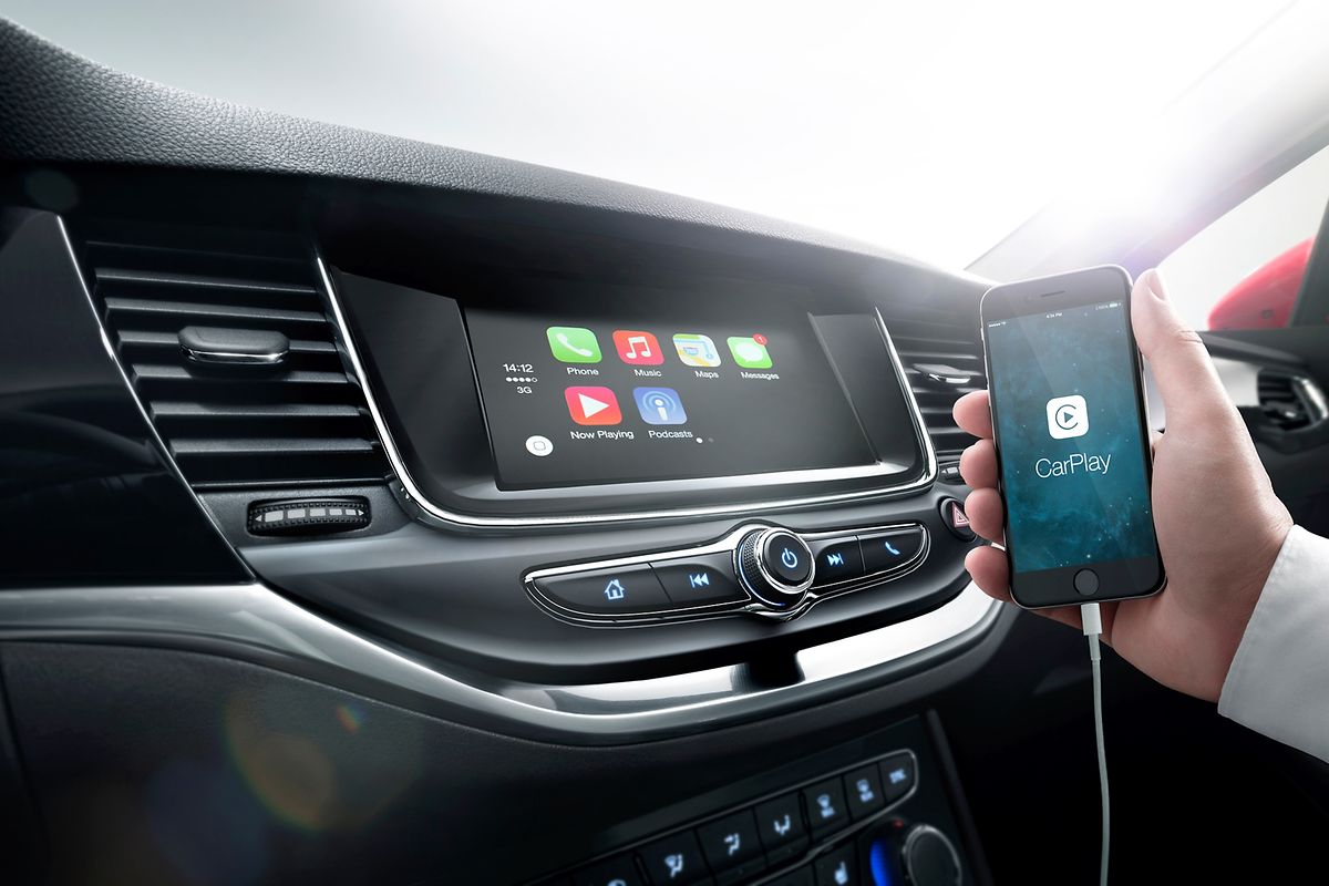 Apfel im Opel: Für den neuen Astra ist ein Entertainmentsystem mit Apple Carplay und Android Auto verfügbar.