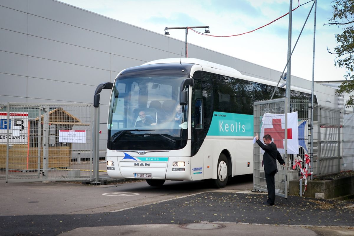 In Luxemburg war kein offizieller Empfang vorgesehen. Die Flüchtlinge sollten die Möglichkeit haben, in Ruhe anzukommen.