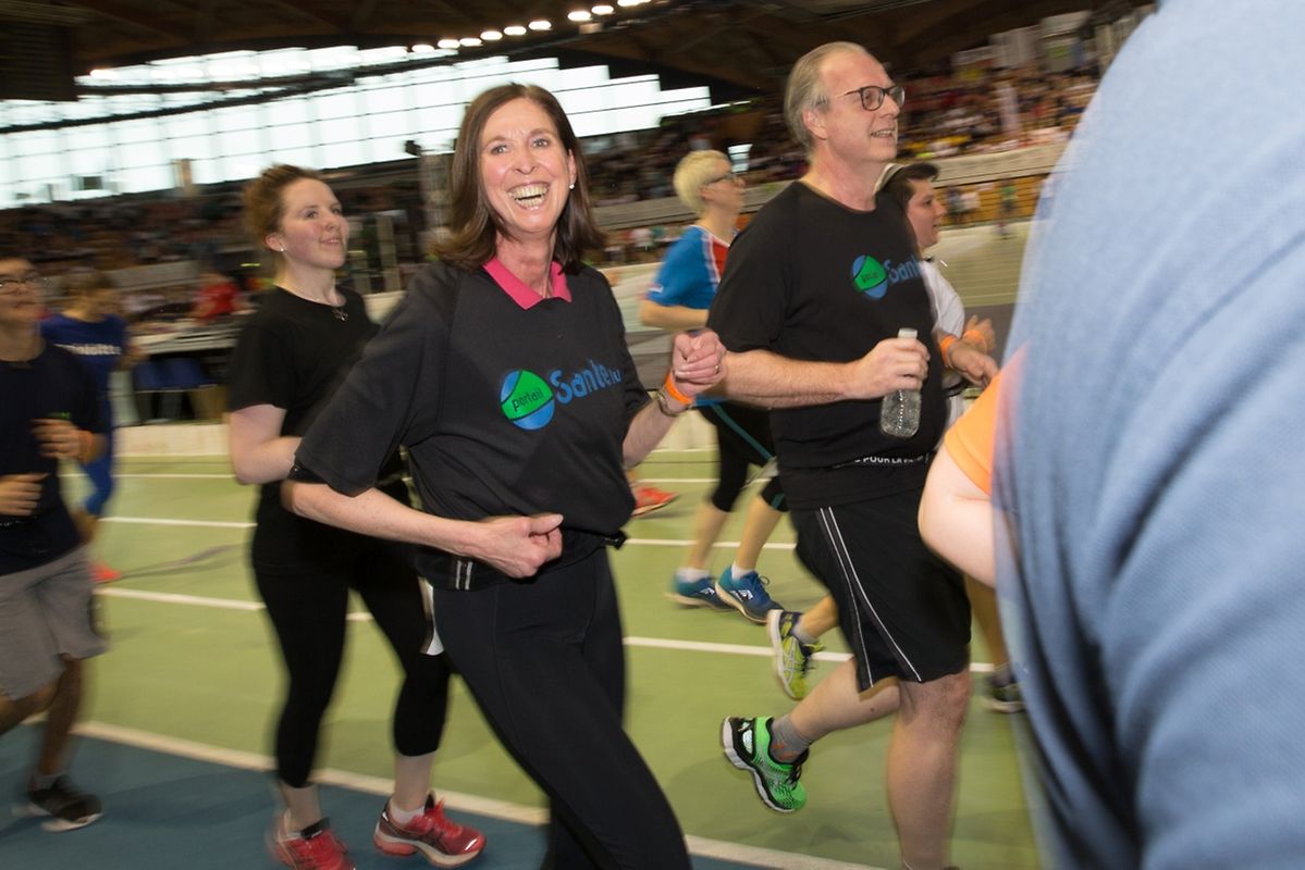 Laufen aus Solidarirät:  „Relais pour la Vie“ der Fondation Cancer, Coque