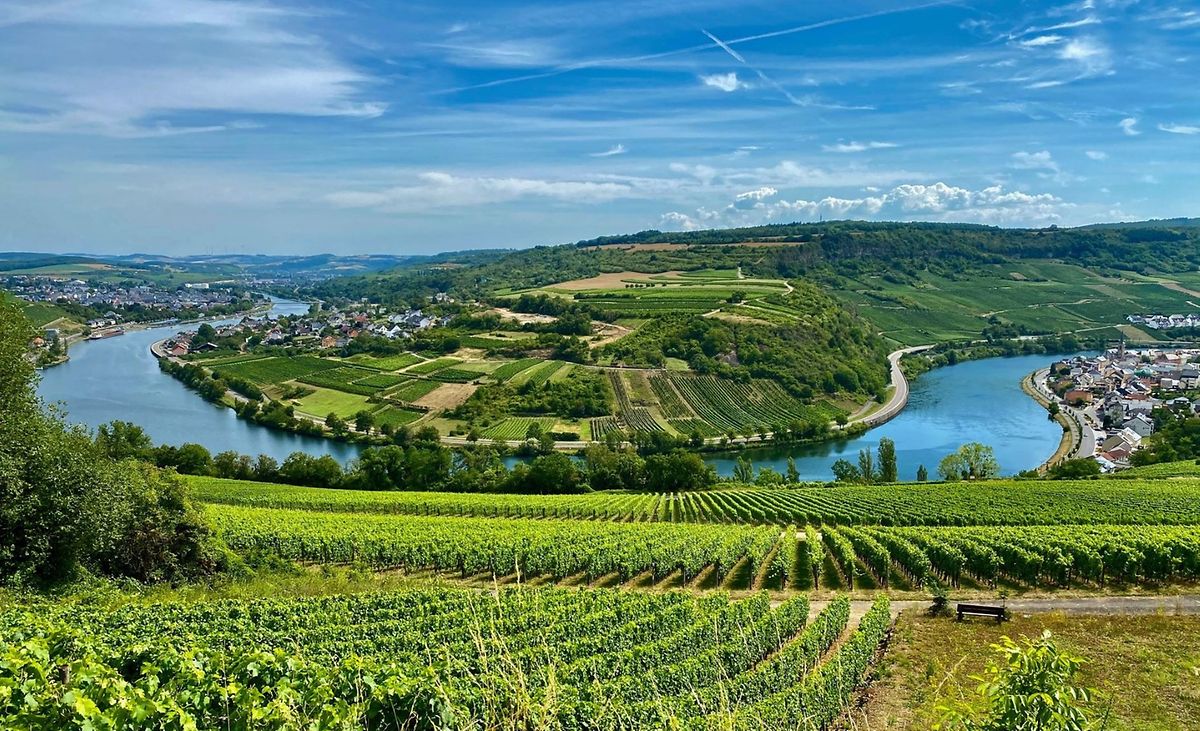 Each region has a network of paths and its own unique charm Photo: Laurent Jacquemart