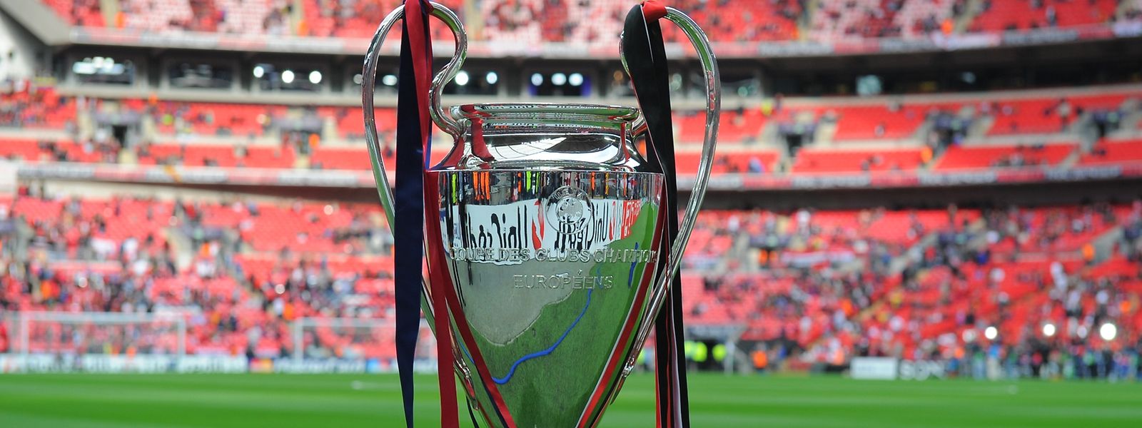 la finale 2019 de l'Europa League se jouera le mercredi 29 mai 2019, trois jours avant la finale de la Ligue des champions prévue le samedi 1er juin 2019