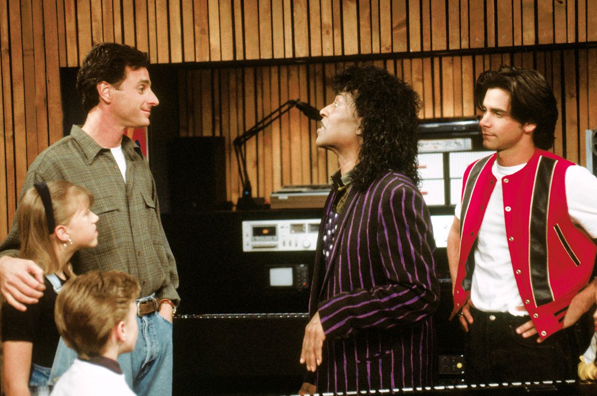 Bob Saget in einer Folge "Full House" mit Little Richard (M.), Blake McIver Ewing, Jodie Sweetin und John Stamos (r.).
