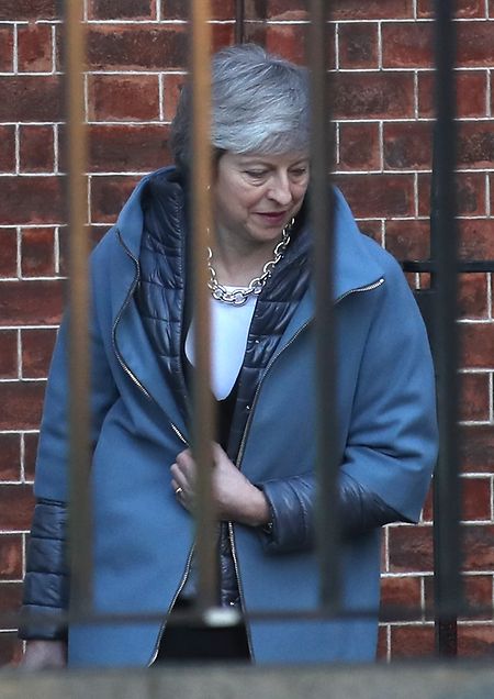 Nächste Schlappe für Theresa May: Das Unterhaus in London stimmte gegen eine Regierungsvorlage zum weiteren Vorgehen bei den Brexit-Verhandlungen.