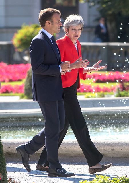 Der französische Präsident Emmanuel Macron im Gespräch mit der britsichen Premierministerin Theresa May.