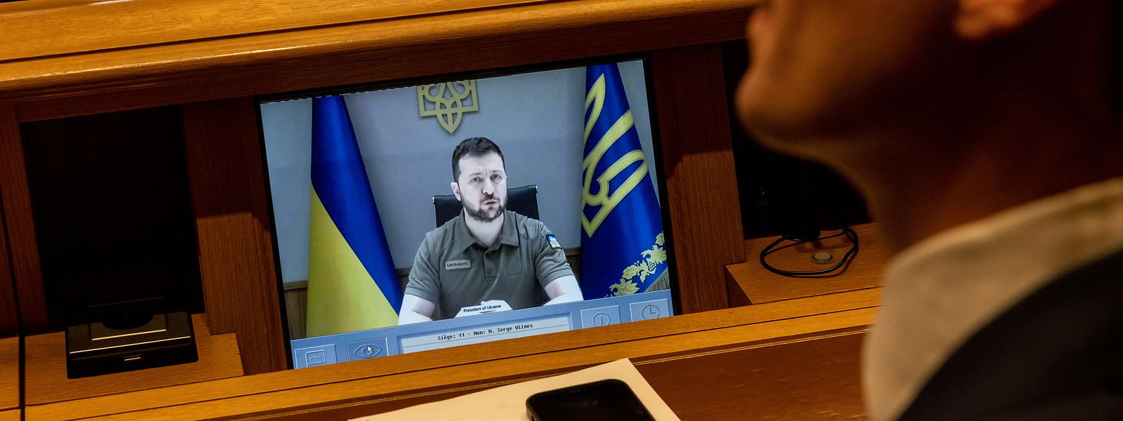 Mit eindringlichen Worten schilderte Wolodymyr Selenskyj den Abgeordneten die dramatische Lage in der Ukraine.