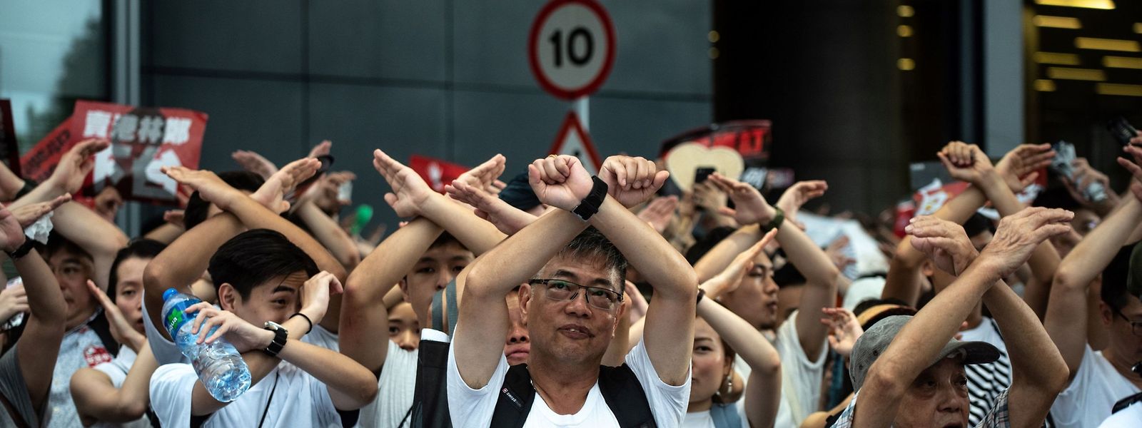 Demonstranten am 9 Juni 2019 in Hongkong.