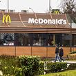 McDonald's soll durch entsprechende Deals mit Luxemburg in der Zeit von 2009 bis 2013 rund 1 Milliarde Euro Steuern gespart haben. (Foto: AFP)