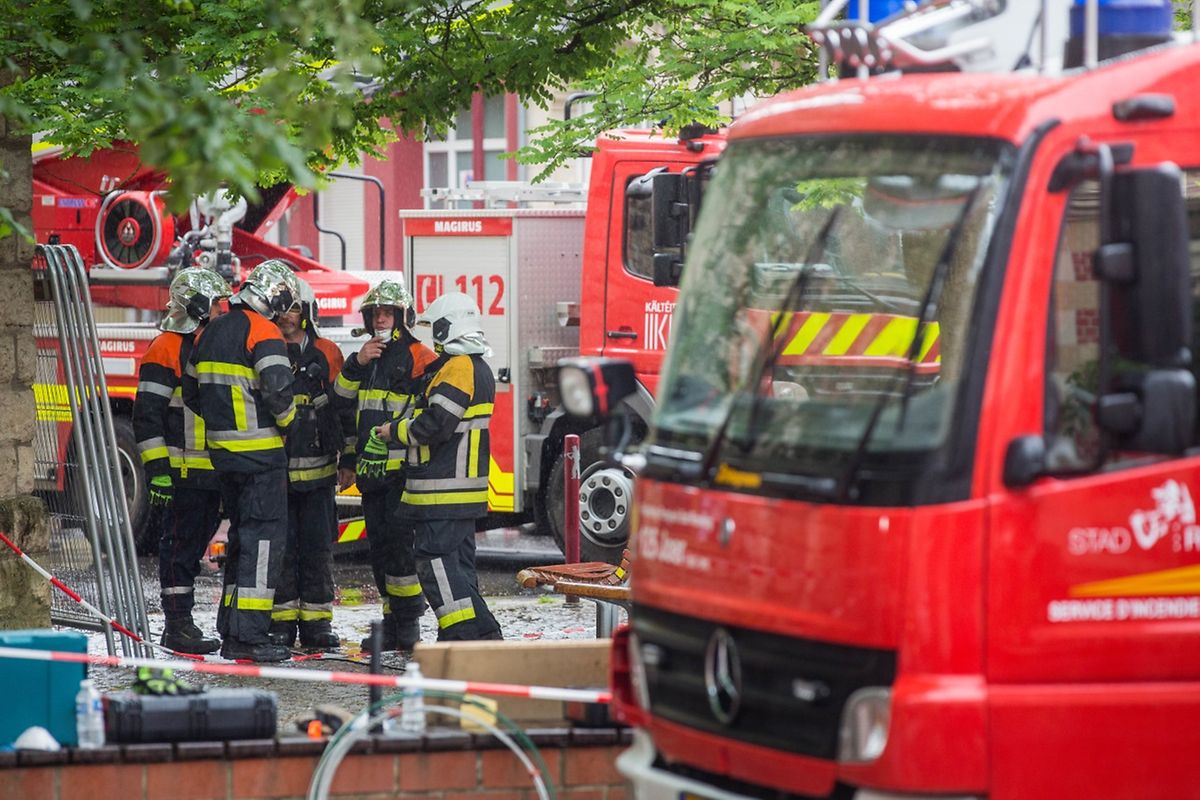 Un incendie s'est déclaré dans un bâtiment de la Grand Rue à Rumelange dans la nuit de jeudi à vendredi.
