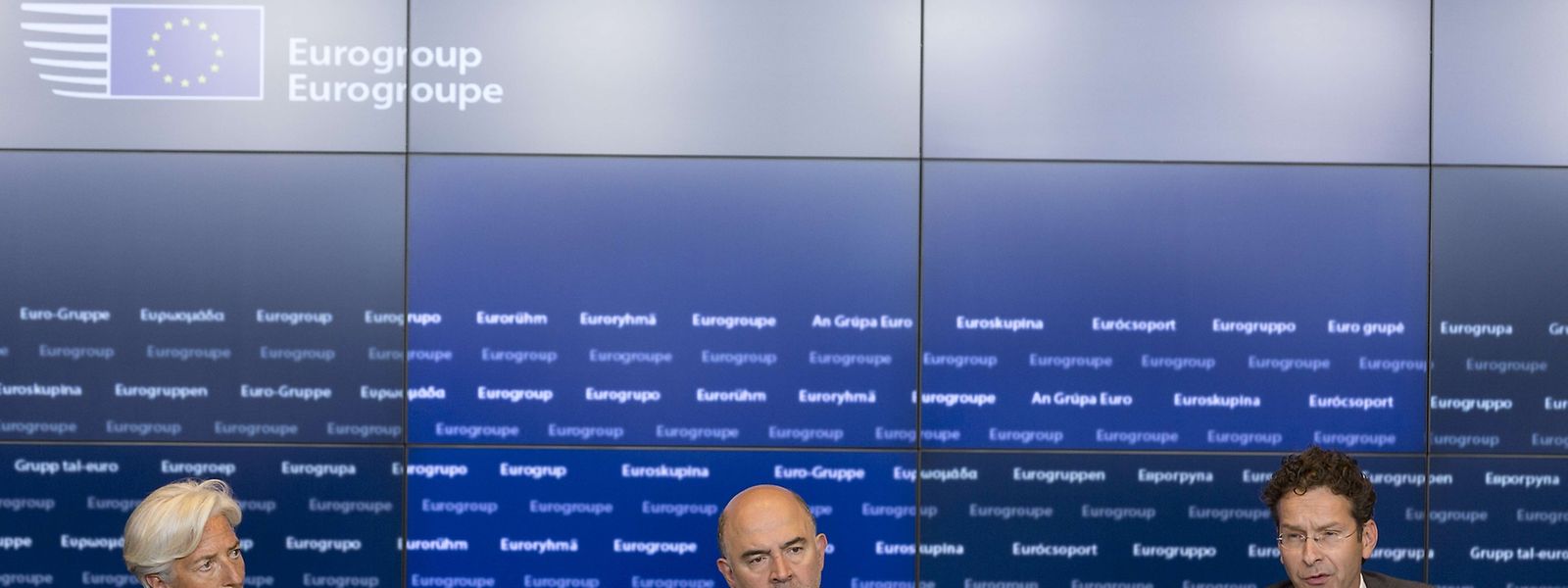 Christine Lagarde (IWF), Pierre Moscivici (EU-Kommission) undJeroen Dijsselbloem (Eurogruppe) bei ihrer gemeinsamen Erklärung.