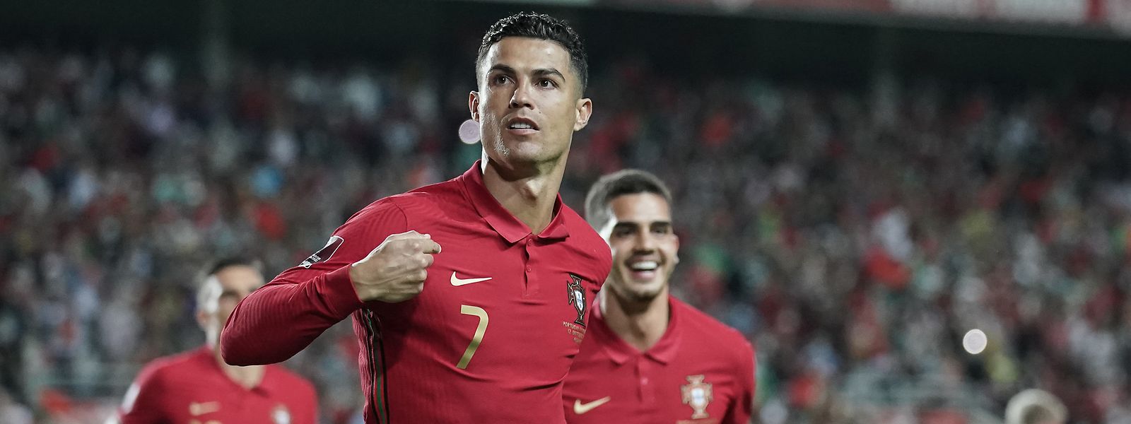 Cristiano Ronaldo foi um dos jogadores das Quinas chamados para o jogo contra o Luxemburgo. Um partida com lotação esgotada.