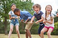 Kinder Sozial Park spielen schule Lachen