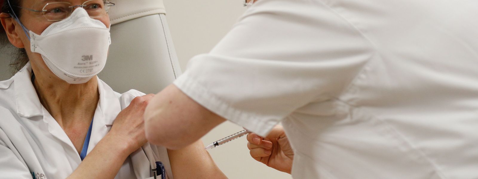 Une liste de 3.200 personnes a été établie par les Hôpitaux Robert-Schuman pour recevoir la vaccination anti-covid.