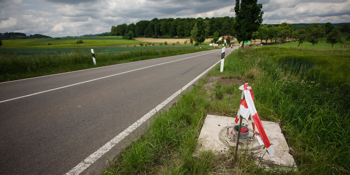 Radar umgefahren zwischen Oetrange und Bous - Photo : Pierre Matgé