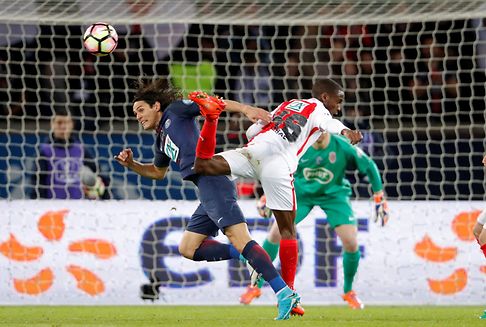 Fußball:  Frankreich will Abstand zur Spitze verringern