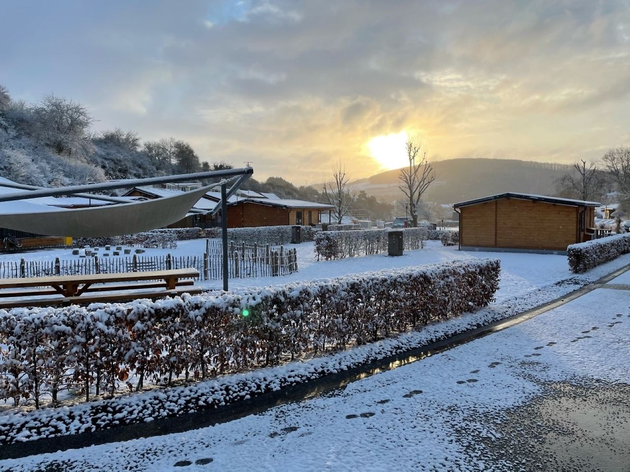 Schnee über dem Wiltzer Campingplatz.