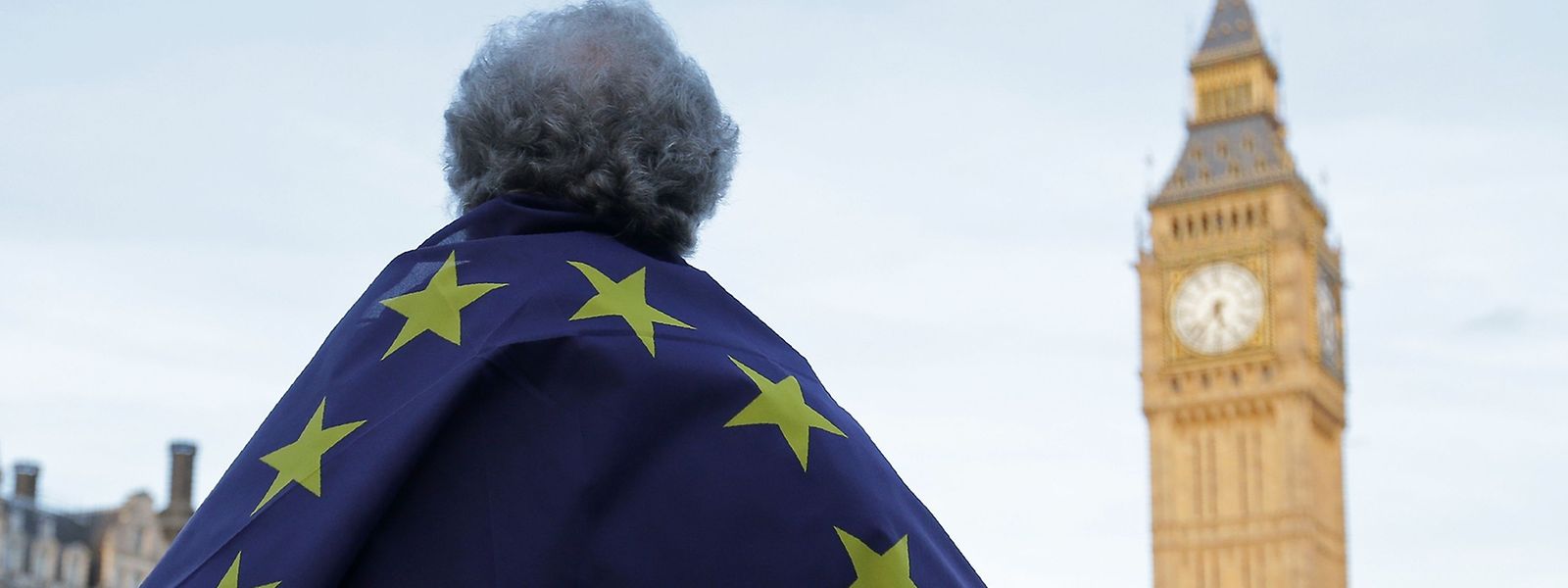 Das britische Parlament hat am Montag den Brexit abgesegnet. Vor der Tür gab es Proteste.