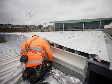 Passagierrekord: Erstmals drei Millionen Passagiere auf dem Findel