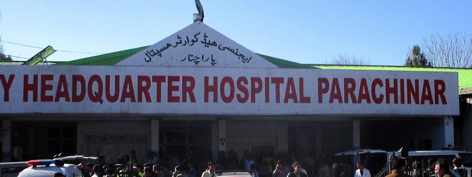 Das örtliche Krankenhaus in Parachinar ist aufgrund der hohen Anzahl an Verletzten überfüllt.