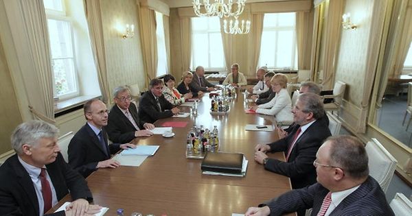 Combien Gagne Un Policier Au Luxembourg Combien gagne un ancien ministre au Luxembourg?