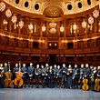 The Orchestra of the Royal Opera House of Versailles will be with the OPL on the Philharmonie Theatre. 