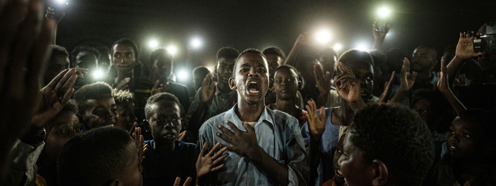 «J'ai vu comment la forte volonté des gens était là et qu'elle ne pouvait pas être étouffée par la violence», indique Chiba