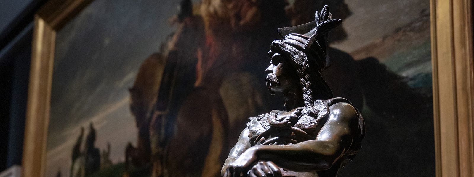 Eine Bronzefigur des „Vercingétorix", die im Rahmen der Landesausstellung „Der Untergang des römischen Reiches" im Museum Simeonstift zu sehen war.