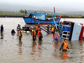 Novo balanço: Tufão causou a morte de 61 pessoas no Vietname