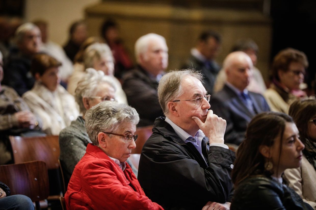 Messe für Leideleng Saint - Corneille (Leideleng) und Lëtzebuerg Notre - Dame (Luxemburg Gaasperech - Hollerech).