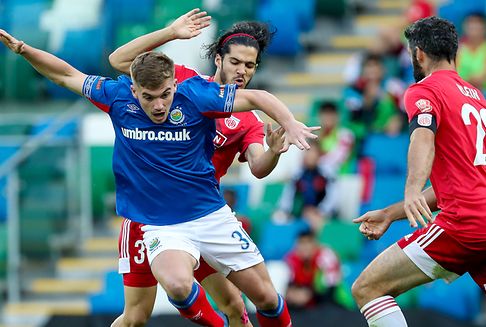 Bensi-Show lässt Fola jubeln