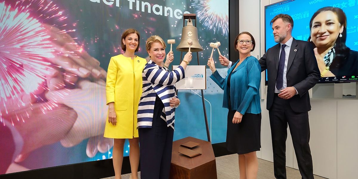 Julie Becker, CEO der LuxSE, Großherzogin Maria Teresa, Finanzministerin Yuriko Backes und Wirtschaftsminister Franz Fayot (v.l.n.r.) unterstützen die Gleichstellung.