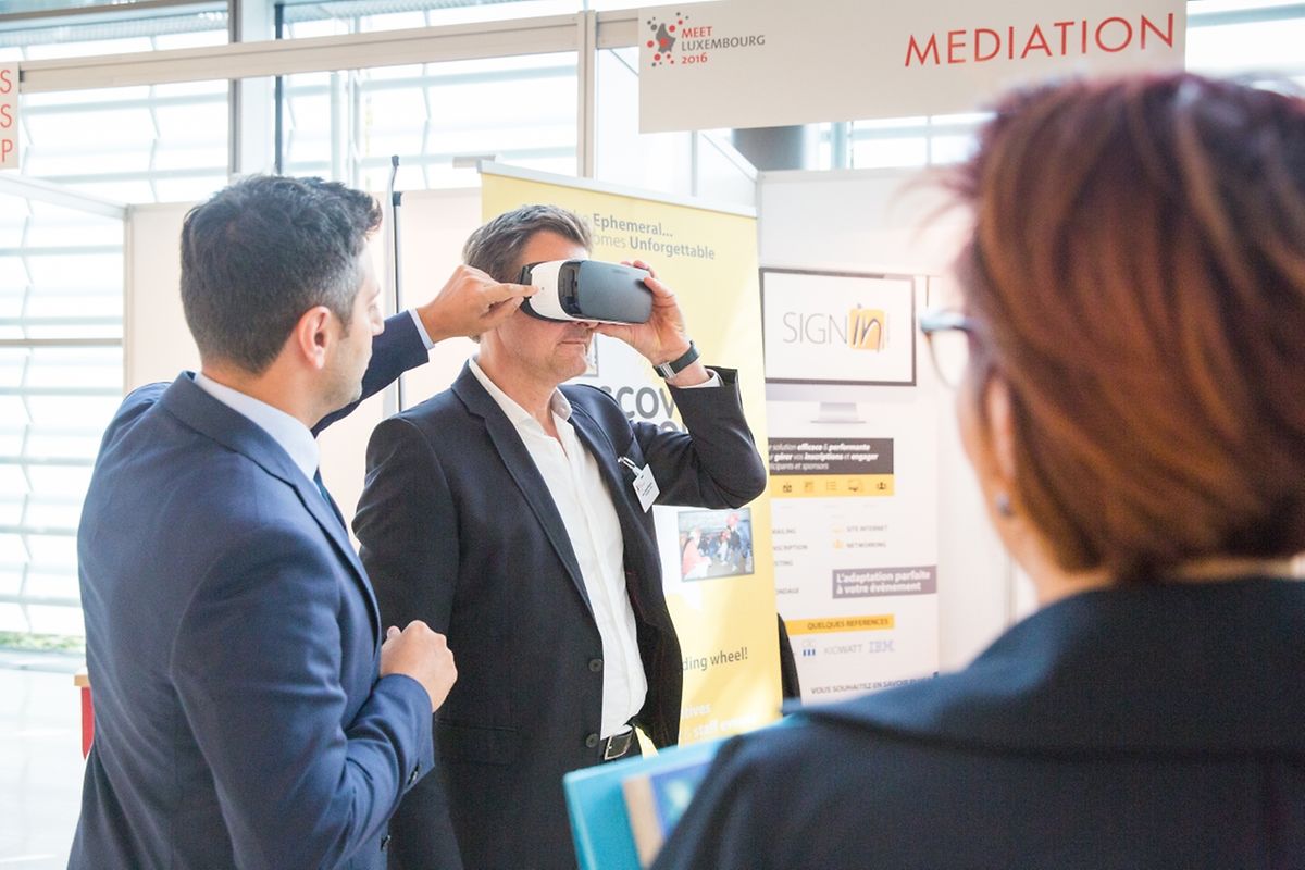 Virtual Reality-Brillen konnten getestet werden. 