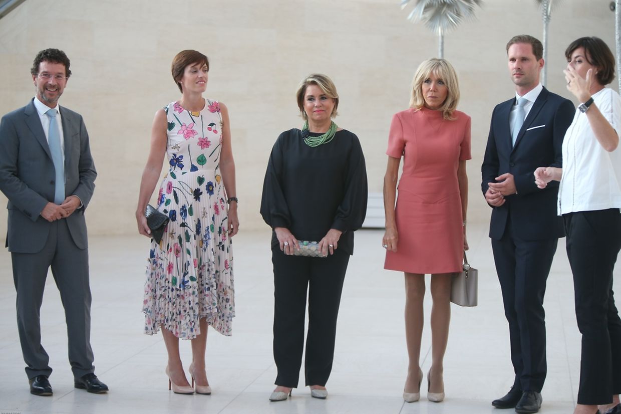 Programme culturel pour les conjoints à Neimënster puis au MUDAM en compagnie de la grande-duchesse Maria Teresa