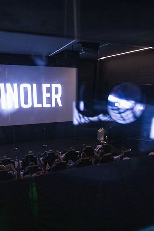 De Superjhemp retörns wurde als erster Film im Kinoler vorgespielt. 