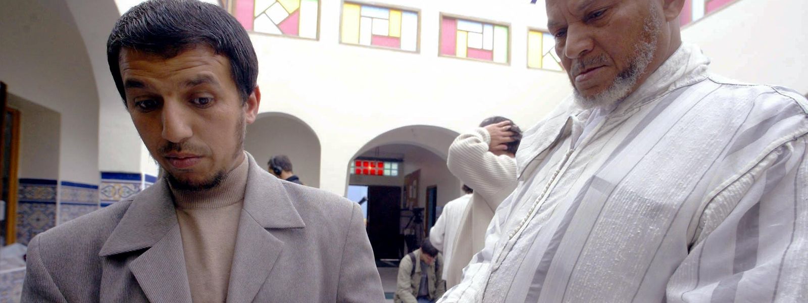 Cette photo d'archives date du 18 juin 2004 et montre Hassan Iquioussen (à gauche). 