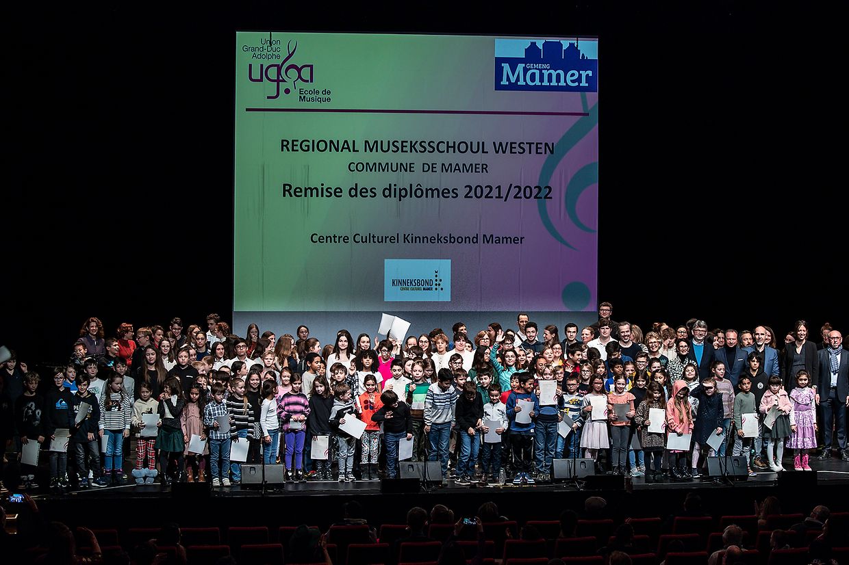 Remise des diplômes - UGDA - Mamer - Kinneksbond - 04/02/2023 - photo: claude piscitelli