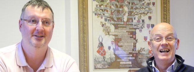 Bürgermeister Marco Boly und Schöffe Yves Ewen wollen die Bürger selbst entscheiden lassen.