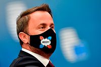 Luxembourg's Prime Minister Xavier Bettel wearing facemask arrives for a European Union Council in Brussels on July 17, 2020, the leaders of the European Union hold their first face-to-face summit over a post-virus economic rescue plan. - The EU has been plunged into a historic economic crunch by the coronavirus crisis, and EU officials have drawn up plans for a huge stimulus package to lead their countries out of lockdown. (Photo by JOHN THYS / POOL / AFP)