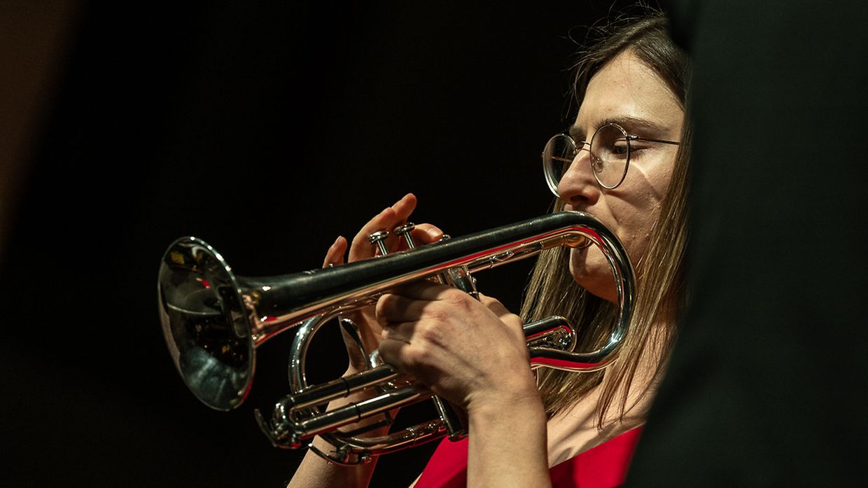 Brass Band du Conservatoire Esch Alzette ( Soliste: SELINA OTT ) trompette