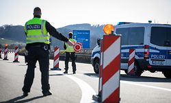 Comme ici à Schengen, l'Allemagne a renforcé les contrôles des entrées sur son territoire.