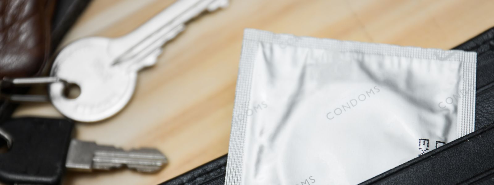 La contraception est parfois vue comme une menace à la masculinité, note Laurence Stevelinck, une universitaire belge.