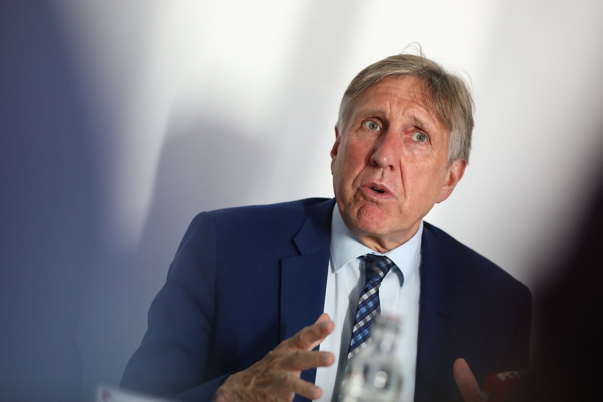 François Bausch will mehr Polizisten mit abgeschlossener Sekundarschule einstellen. 