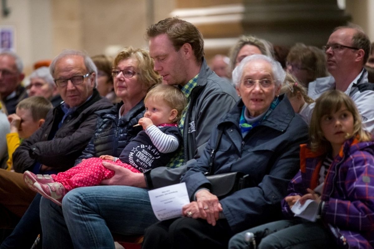 Andacht mit Segnung der Kleinkinder und der werdenden Muetter 